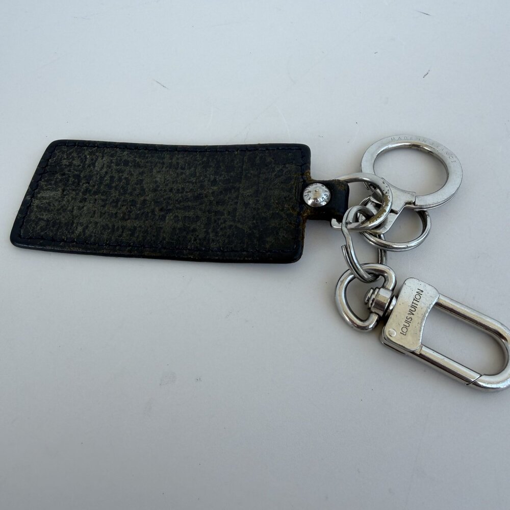 Louis Vuitton Neo Porte Cles Taiga Leather Key Ring & Bag Charm